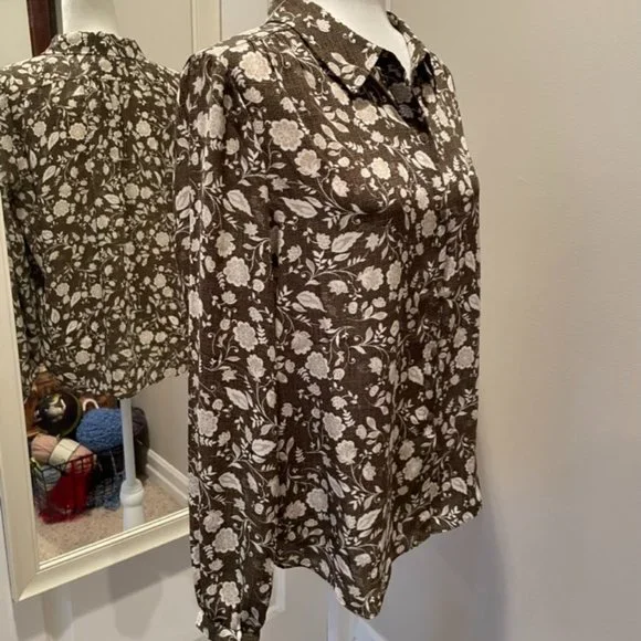 NYDJ Long Sleeve Button Blouse - M - Picture 4 of 9